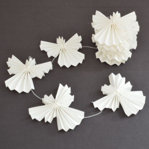countdown to christmas gift collection shortrounds jo malone christmas cracker