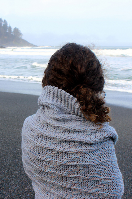 Quince & Co. Foliose Ravelry knitting pattern - Shortrounds Knitwear